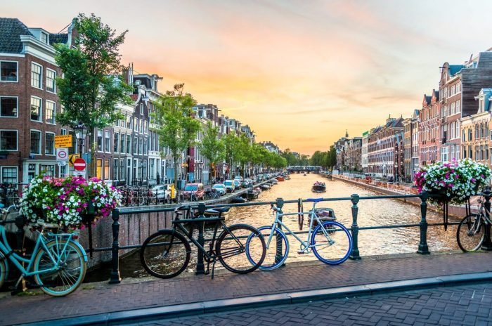 Learn Dutch Online - Level 1 - Learn Library Learn Dutch Online - Level 1 - Learn Library